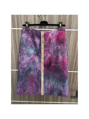 *AUTHENTIC* CHANEL - Pencil Skirt, Size 40